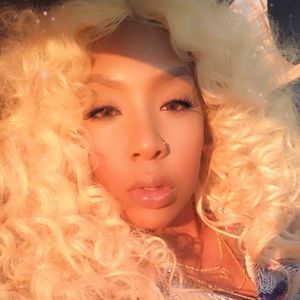 Meet your Posher, Latisha